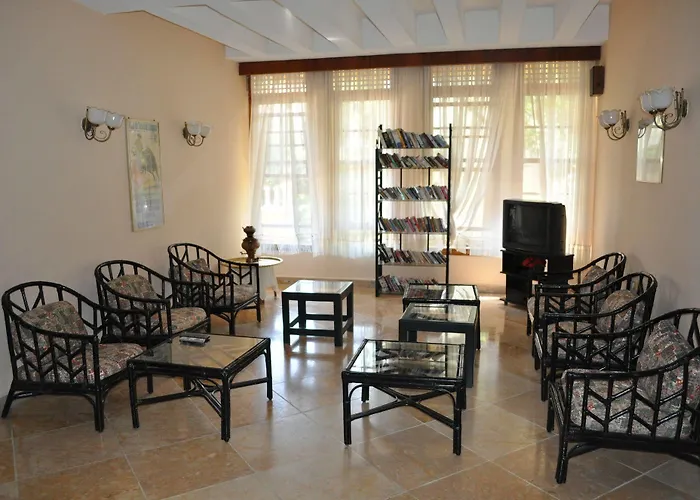 Szálloda 47 Icmeler 2*